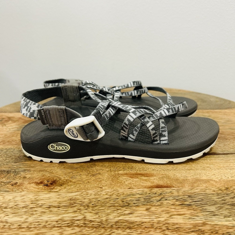 Chaco Women's Z/2 Classic gray white size 8 Euro 39 hiking - Picture 2 of 10